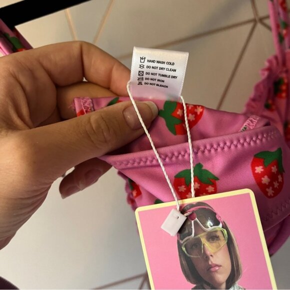 NWT Strawberry Milk Mob Fragola Bikini Top XXL Bottoms L - Picture 8 of 14